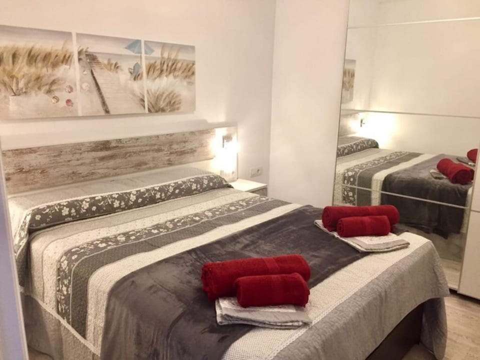 Bedroom, Family