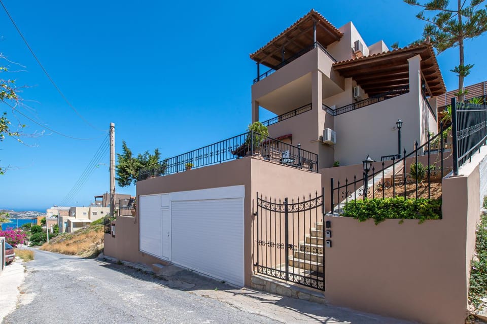 Property building, Sea view