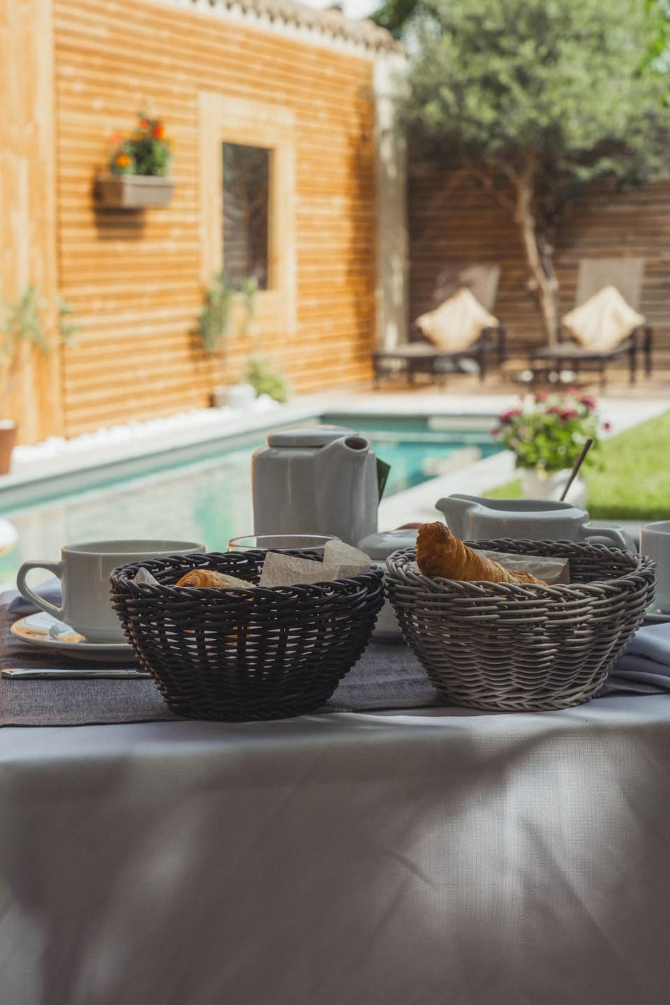 La Domitia - Maison d'hôtes, massages & bien-être Bed and Breakfast in Occitanie