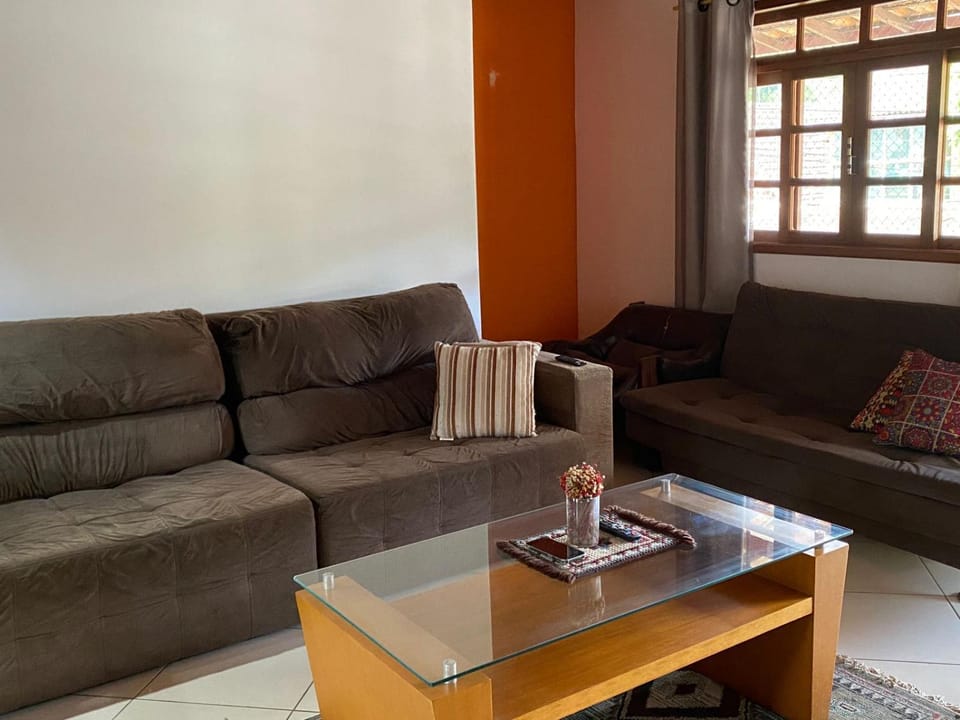 Lumiar centro com Wi-FI aconchegante apartamento com 2 quartos mobiliado com ventiladores Vacation rental in State of Rio de Janeiro