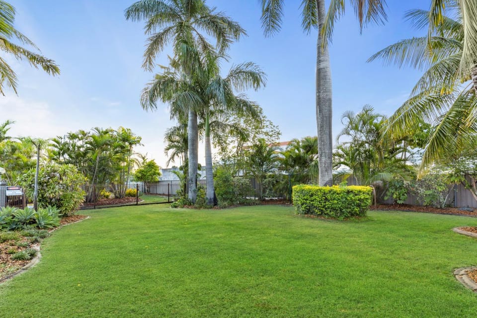 Day, Natural landscape, Garden, Garden view