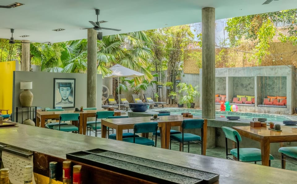 Restaurant/places to eat