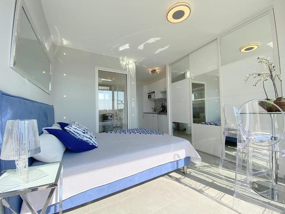 Cap d'agde Naturiste Heliopolis AB Vue Mer Apartment in Agde
