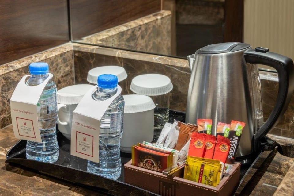 Coffee/tea facilities
