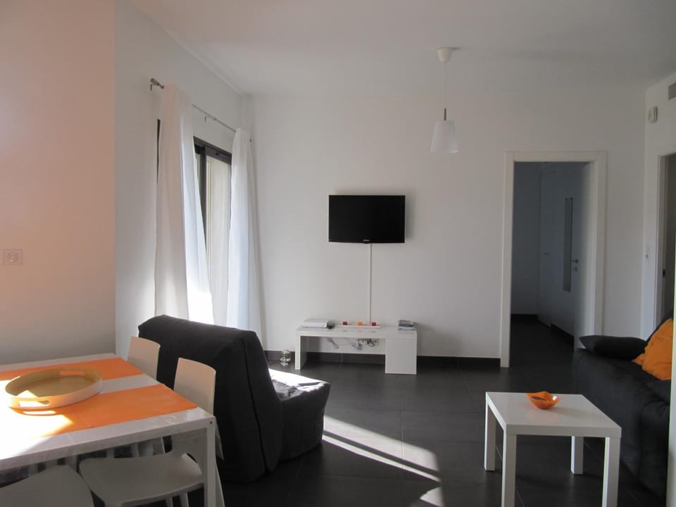 T2 de standing idéalement situé Apartment in Propriano