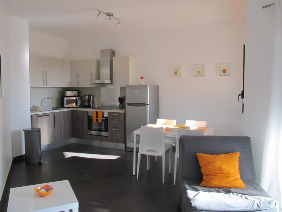 T2 de standing idéalement situé Apartment in Propriano