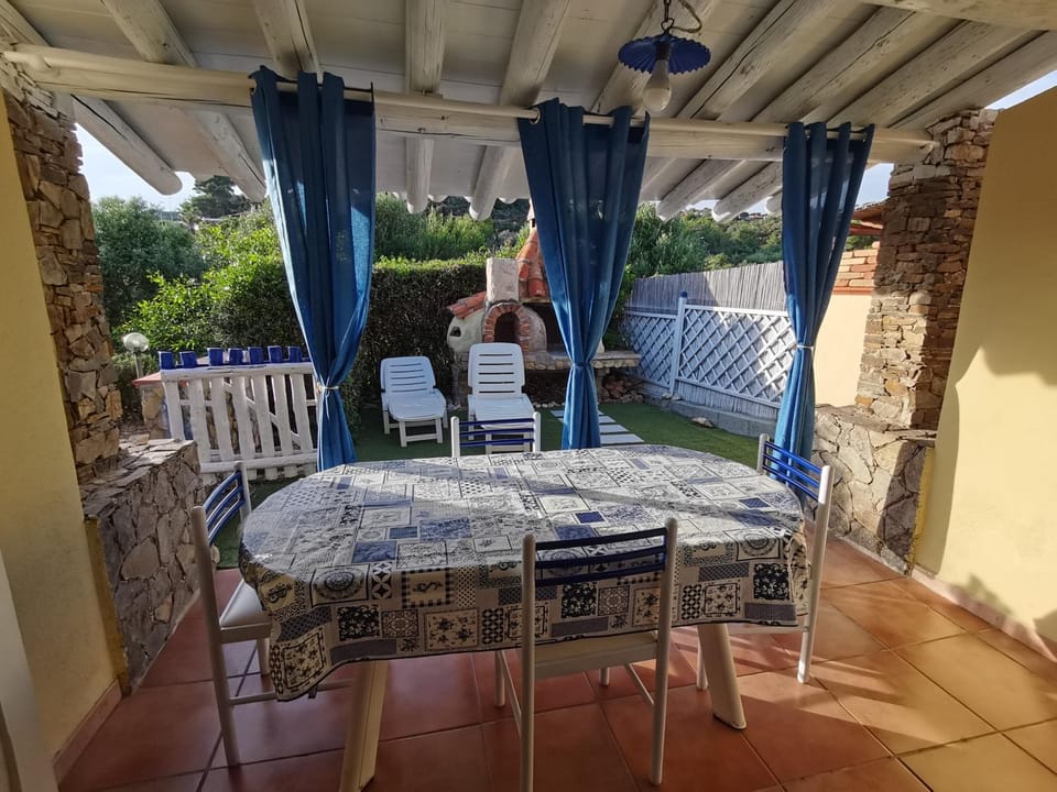 Villetta Sara House in Sardinia
