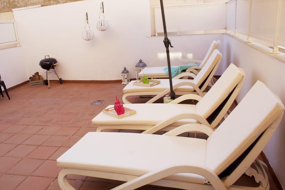 BBQ facilities, Balcony/Terrace