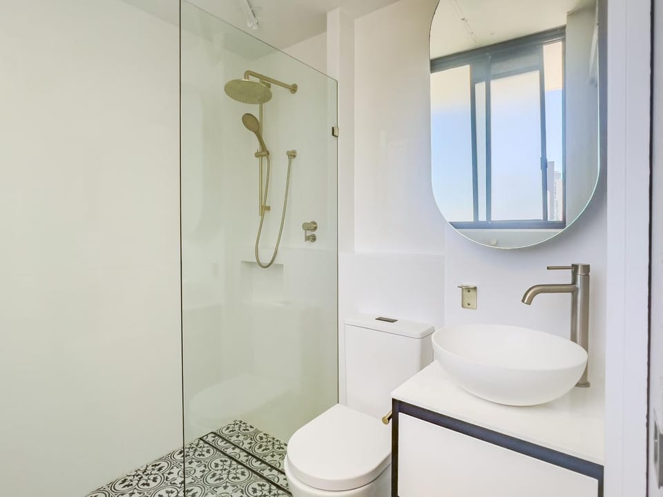 Shower, Toilet, Bathroom