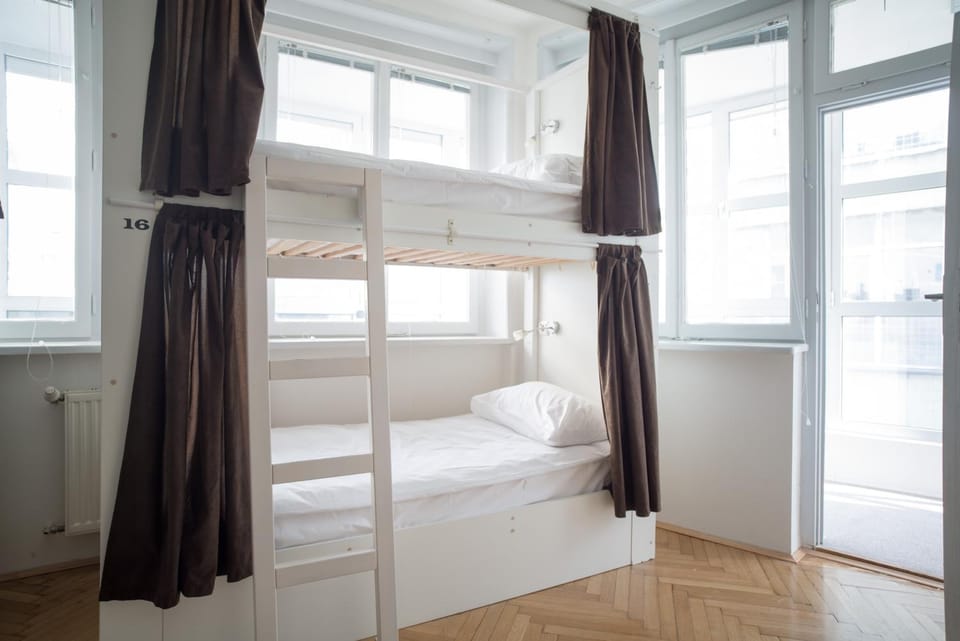 bunk bed
