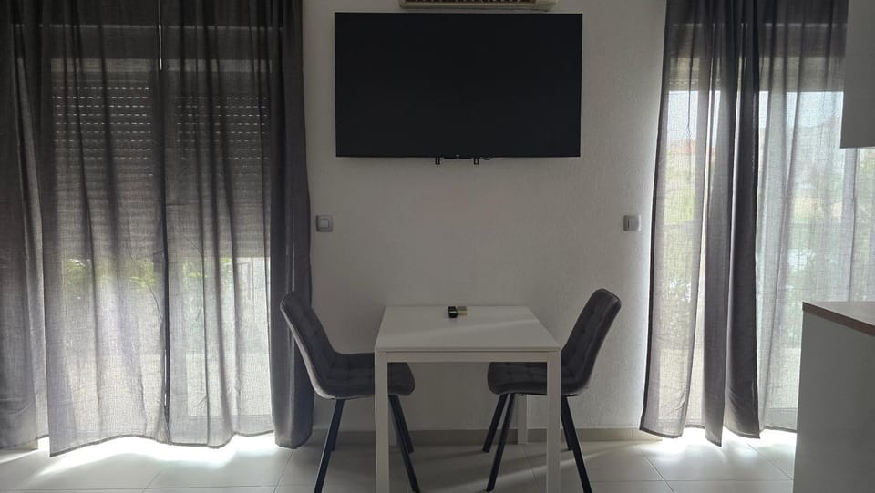 Apartments & rooms Prižmić Apartment in Podstrana