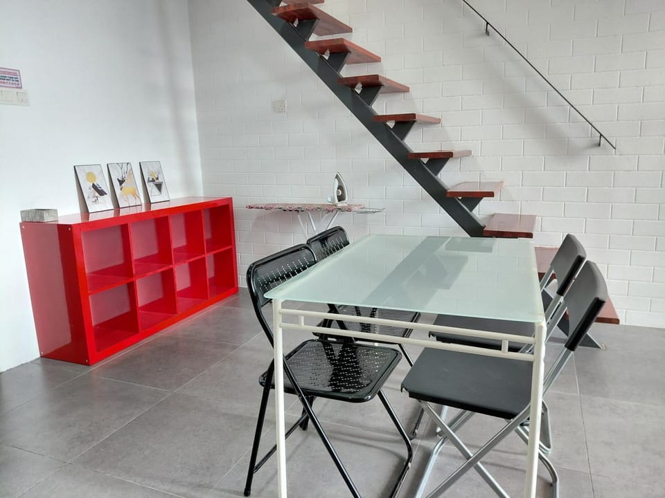 IHomes33 Empire Duplex Damansara Free Parking, 2-6 Pax Apartment in Petaling Jaya