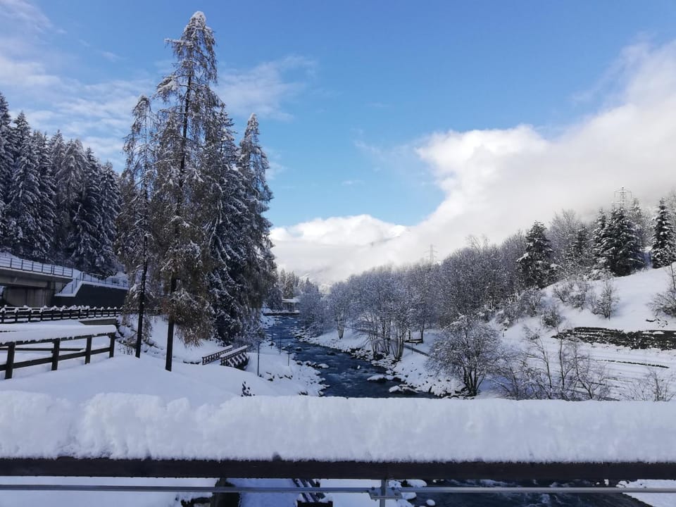 Day, Natural landscape, Activities, Winter, On site