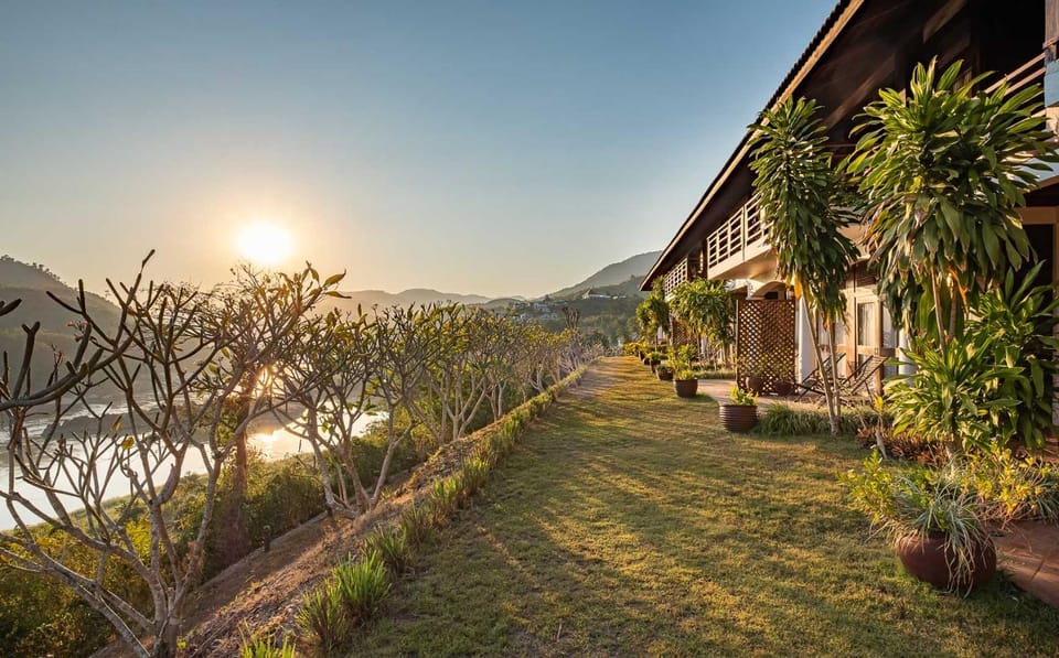 Garden, Sunset