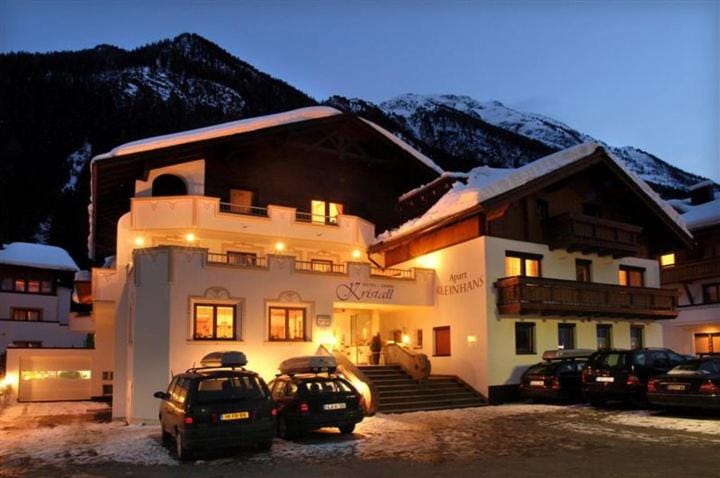 Property building, Winter