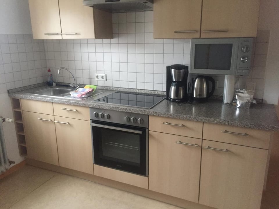 Coffee/tea facilities, Kitchen or kitchenette