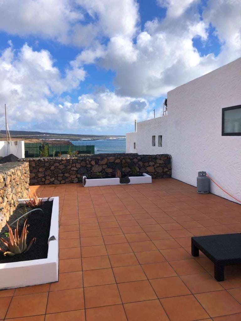 Playa Marina Eco Beach and Pool Bungalow Mala View Villa in Isla de Lanzarote
