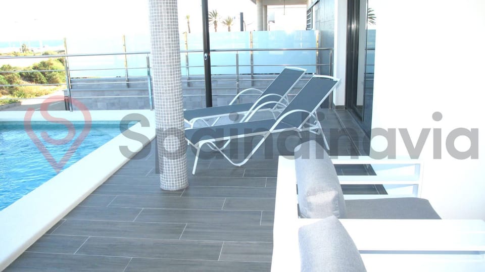 Astonishing beach and pool house Villa in Puerto de Mazarrón