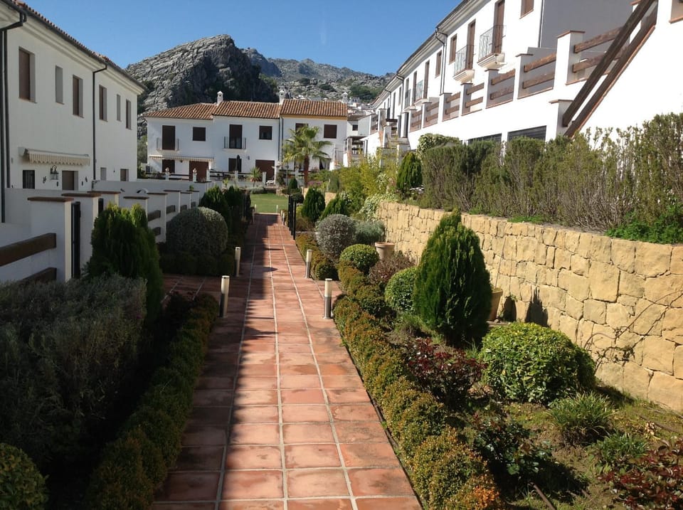 Mirador de Montejaque House in Sierra de Cádiz