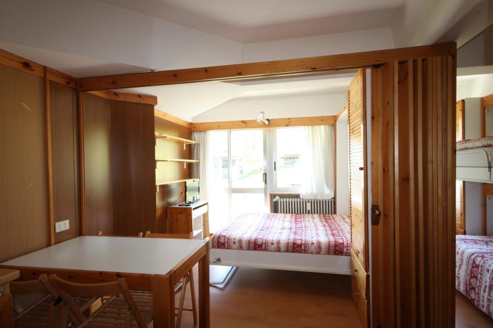 Balcony/Terrace, Living room, Dining area, Bedroom