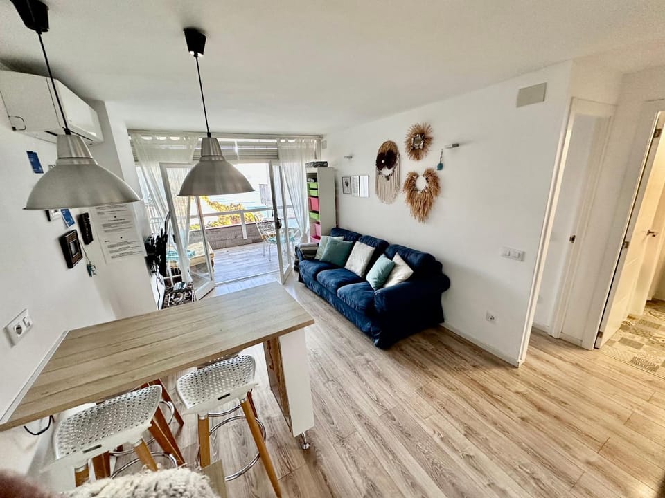 Chalana II, Cala Salions, Tossa de Mar Apartment in Selva