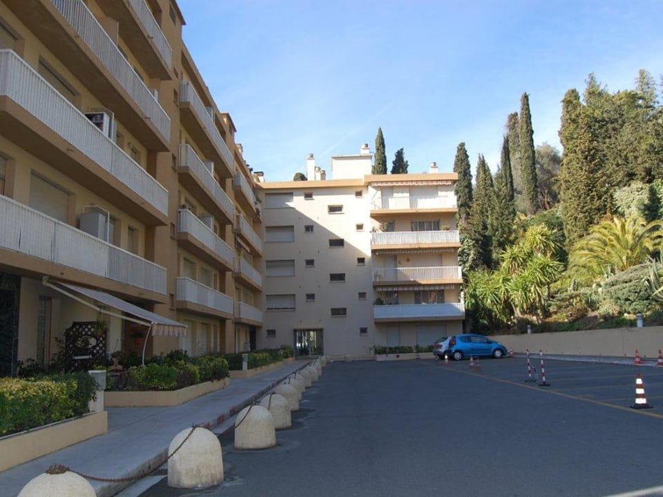 2P en dernier étage avec clim et parking privé à Menton - FR-1-196-159 Apartment in Menton