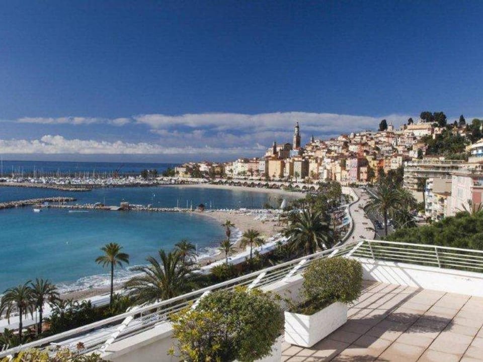 Appartement moderne 2P avec terrasse à Menton - FR-1-196-164 Apartment in Menton