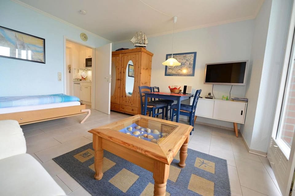 Living room, Photo of the whole room