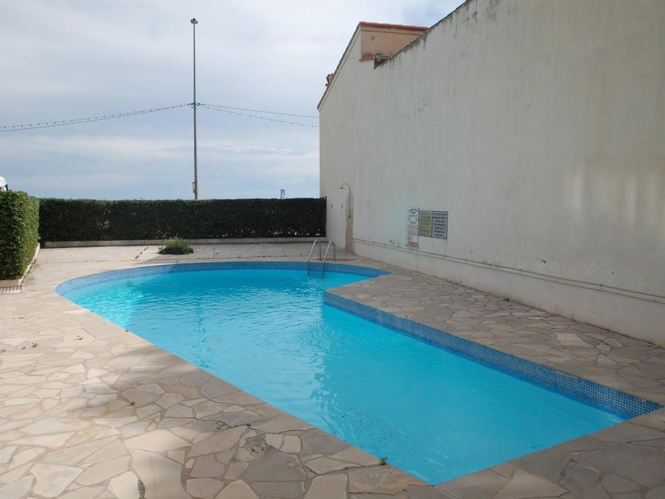 2P à Menton avec terrasse, climatisation et garage - FR-1-196-222 Apartment in Menton