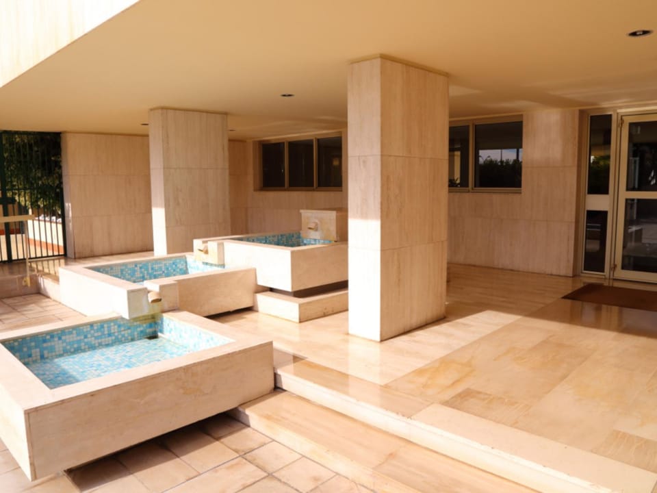 Studio rénové au calme avec alcôve - FR-1-196-224 Apartment in Menton