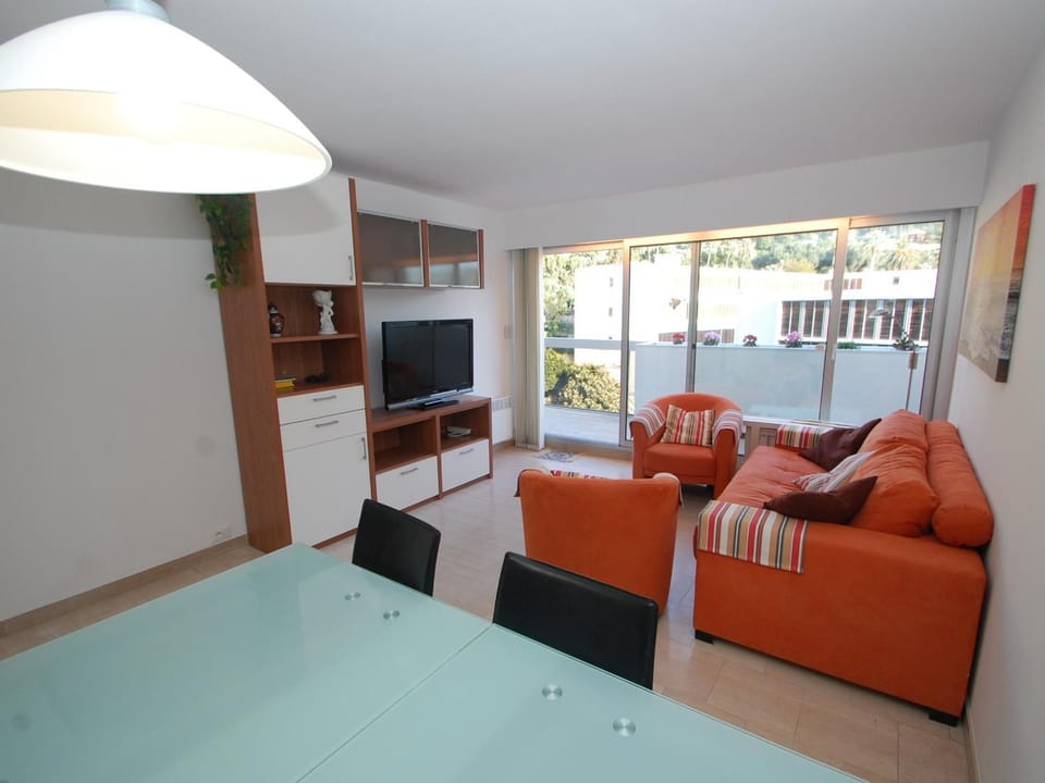 Appartement 2P Calme avec Piscine et Parking - Terrasse, Proche Plages et Centre de Menton - FR-1-196-239 Apartment in Menton