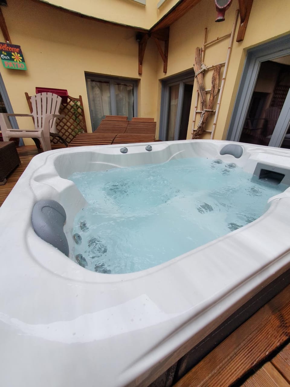 Hot Tub, Spa and wellness centre/facilities, Spa and wellness centre/facilities