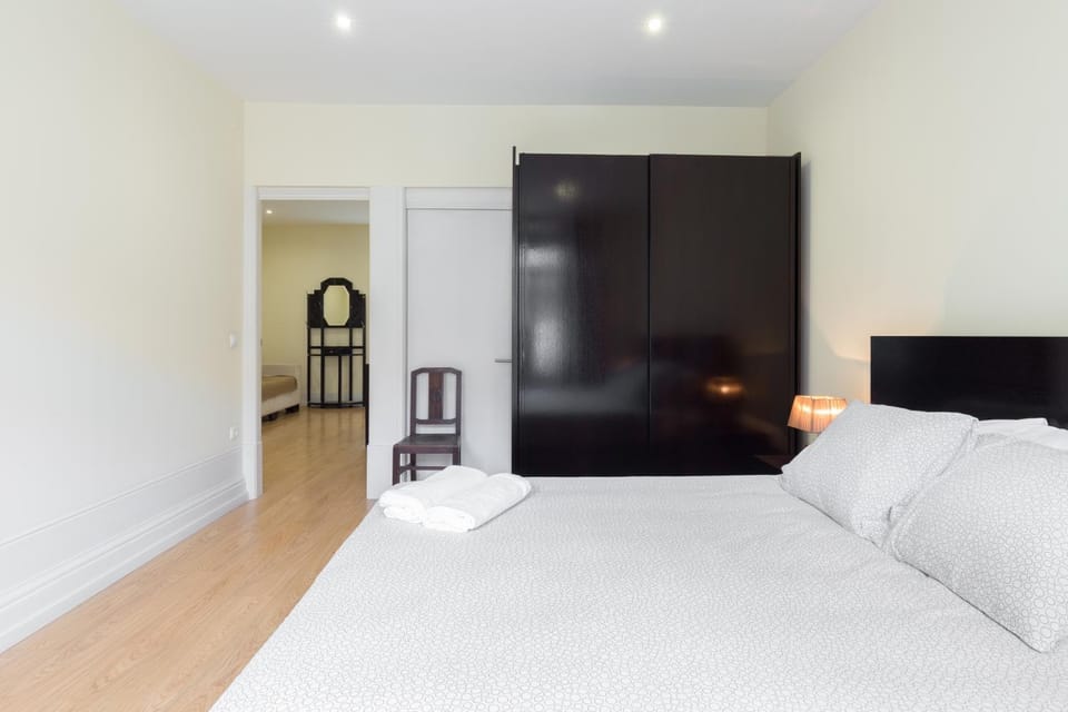 Decorative detail, Bedroom