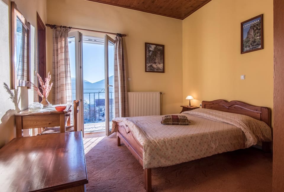 To Aidoni Bed and Breakfast in Peloponnese, Western Greece and the Ionian