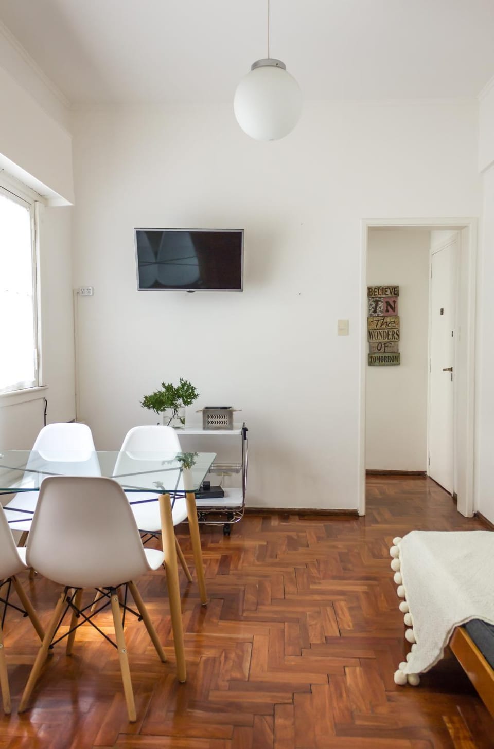 Communal lounge/ TV room, TV and multimedia, Living room, Dining area