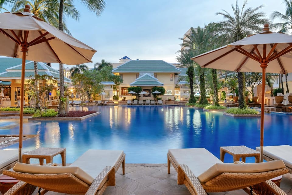 Swimming pool, Swimming pool