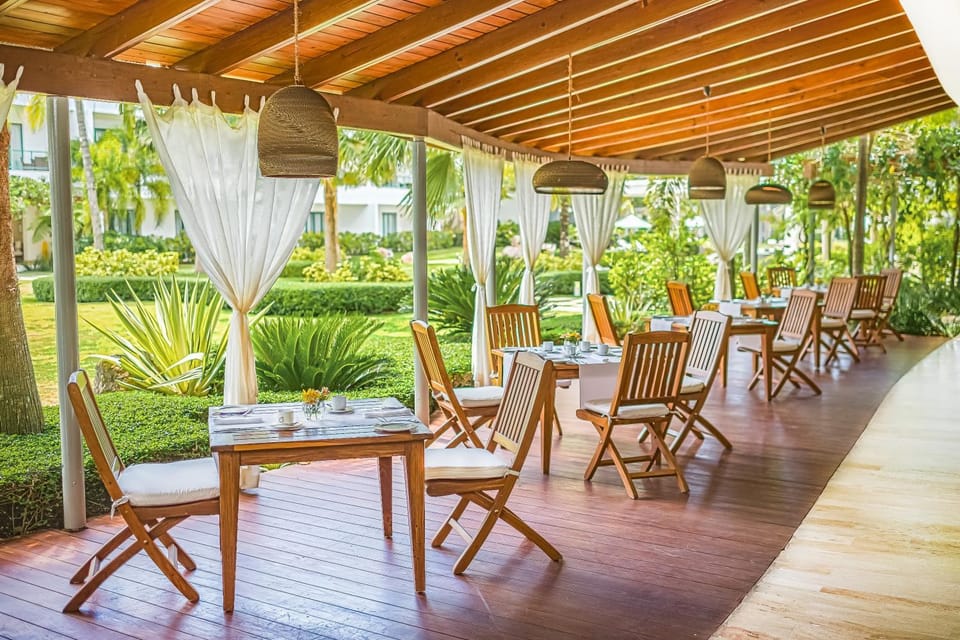 Patio, Restaurant/places to eat