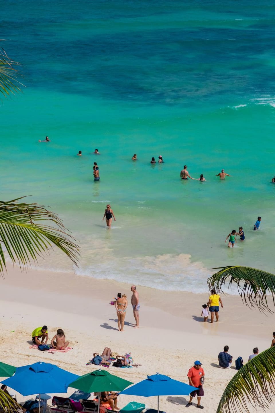 Nearby landmark, Spring, Off site, Day, People, Natural landscape, Winter, Summer, Snorkeling, Beach, Diving, Autumn