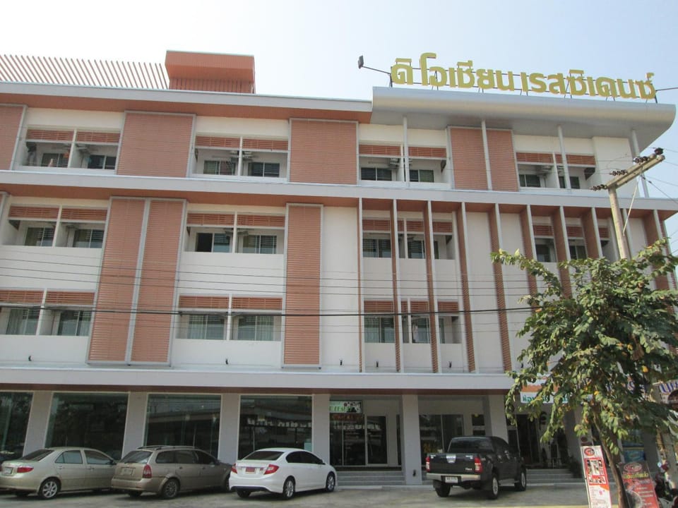The Ocean Residence Bed and Breakfast in Laos