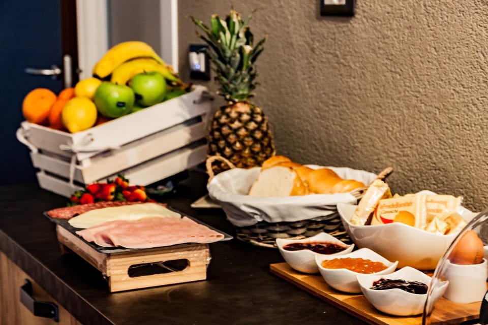 Food and drinks, Food, Breakfast, Buffet breakfast
