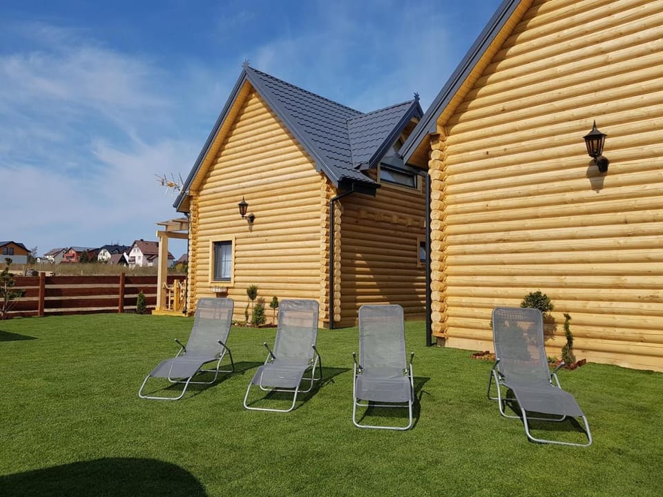 Property building, sunbed