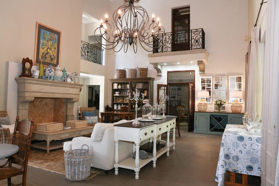 Lounge or bar