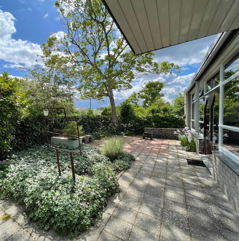 Property building, Garden