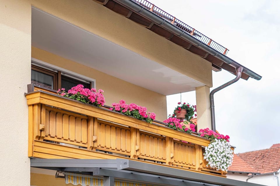 Property building, Balcony/Terrace