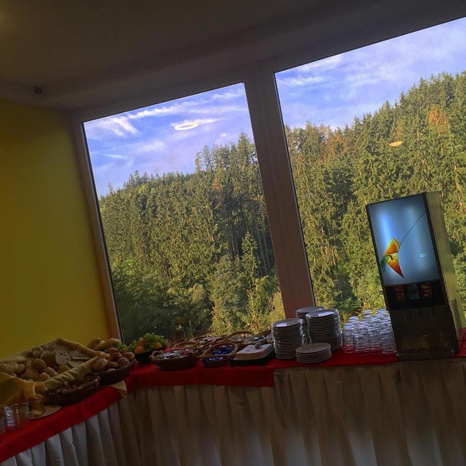 Day, View (from property/room), Lobby or reception, Food and drinks, Breakfast, Sunrise