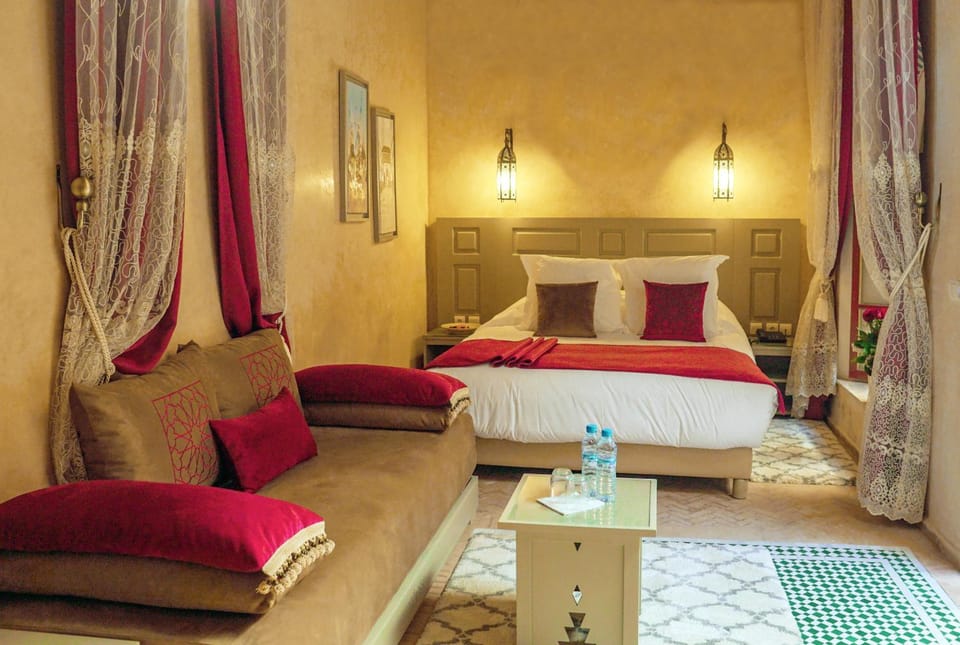Patio, Patio, Spring, Bed, Day, Balcony/Terrace, Balcony/Terrace, Living room, Other, Other, Other, Photo of the whole room, Decorative detail, Decorative detail, Seating area, Bedroom, On site, Area and facilities, Inner courtyard view