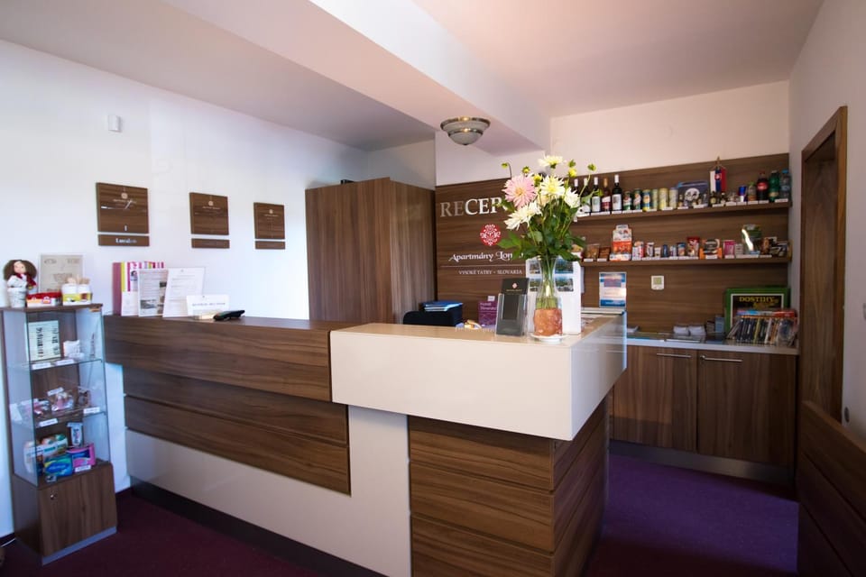 Lobby or reception, Other, Drinks