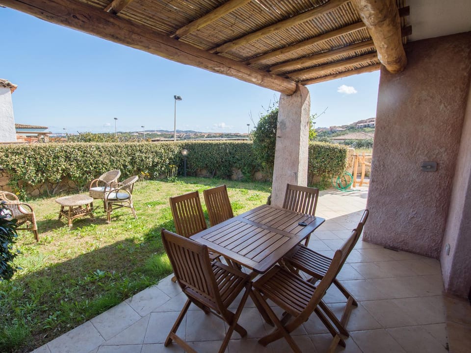 Garden, Balcony/Terrace