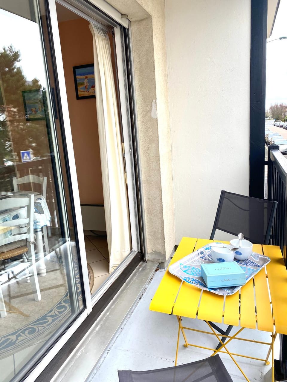 Residence Normande CASTELNAU Avenue de Castelnau a Cabourg. Appartement situe en plein coeur du cent Apartment in Cabourg