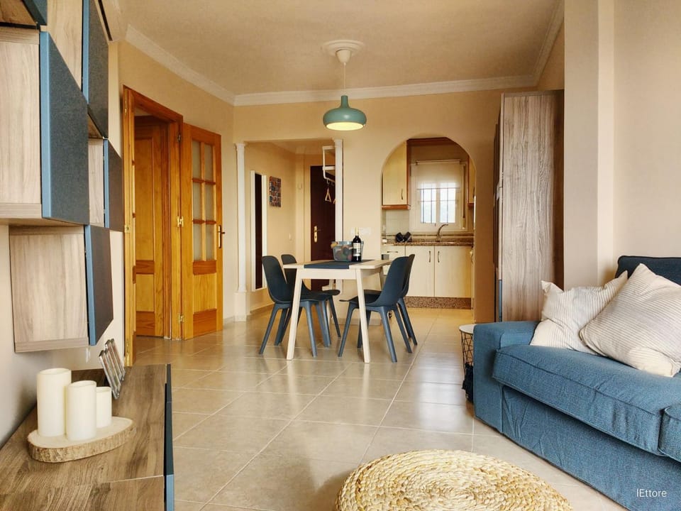 Kitchen or kitchenette, Living room, Dining area